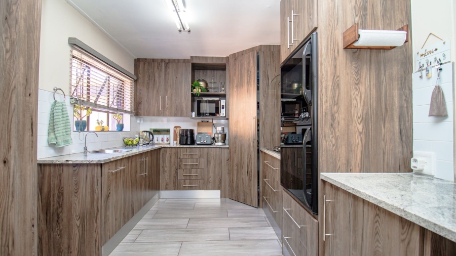 4 Bedroom Property for Sale in Cashan North West